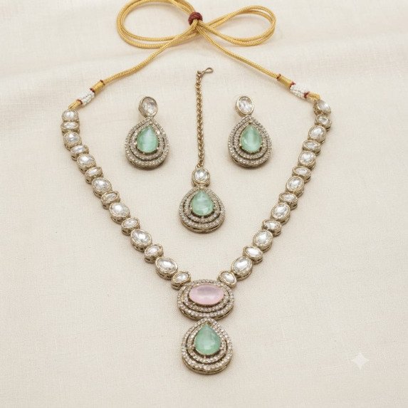 MEHNDI PALETING KUNDAN NECKLACE