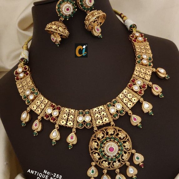 RAJWADI NECKLACE